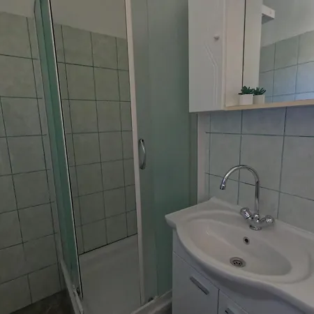 Apartmani Daniela Rab Town Buitenkant foto