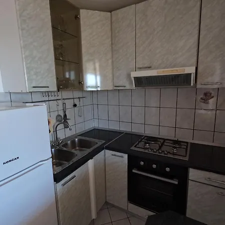 Apartmani Daniela Rab Town Buitenkant foto