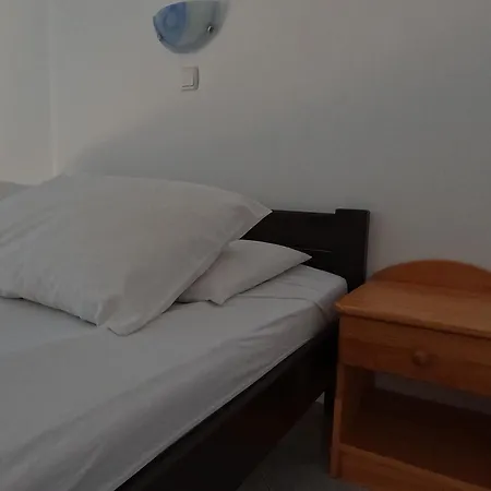 Apartmani Daniela Rab Town Buitenkant foto